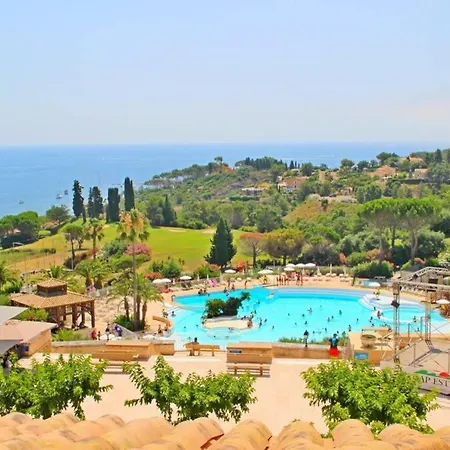 Red Rock Rénové Clim, Parking,wifi * Saint-Raphaël