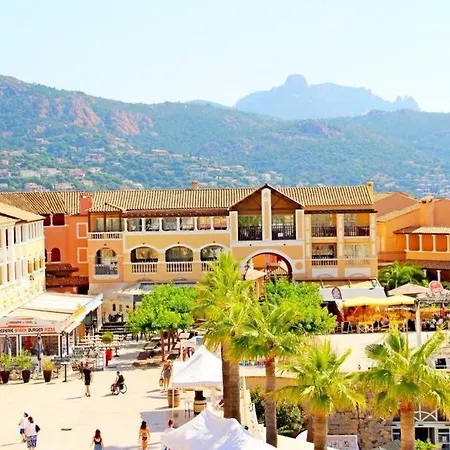 Red Rock Rénové Clim, Parking,wifi